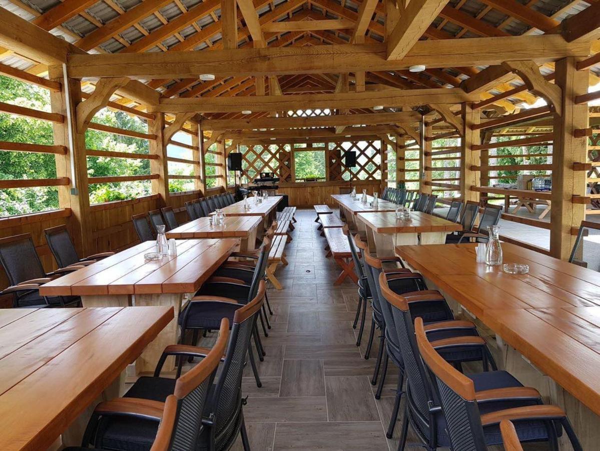 Ranch Marina Hotel Koce Luaran gambar